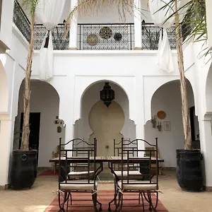 3* رياد Sin